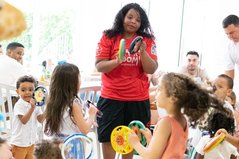 Festa para Bebês e Musicalização - Clack Boom Animação